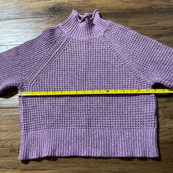 American Eagle Dreamspun cropped mockneck sweater purple XS - Picture 11 of 12